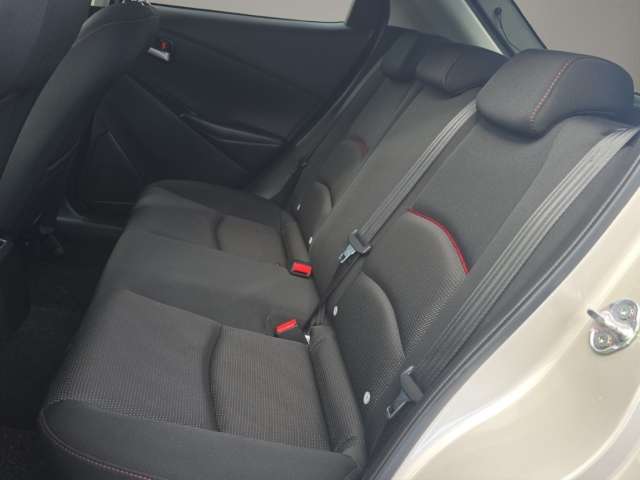 Fahrzeugbild eines Mazda Mazda2