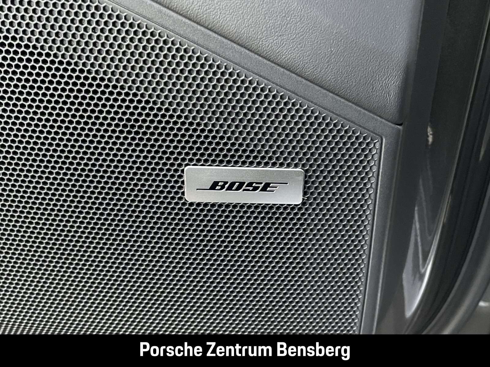 Fahrzeugbild eines Porsche Cayenne