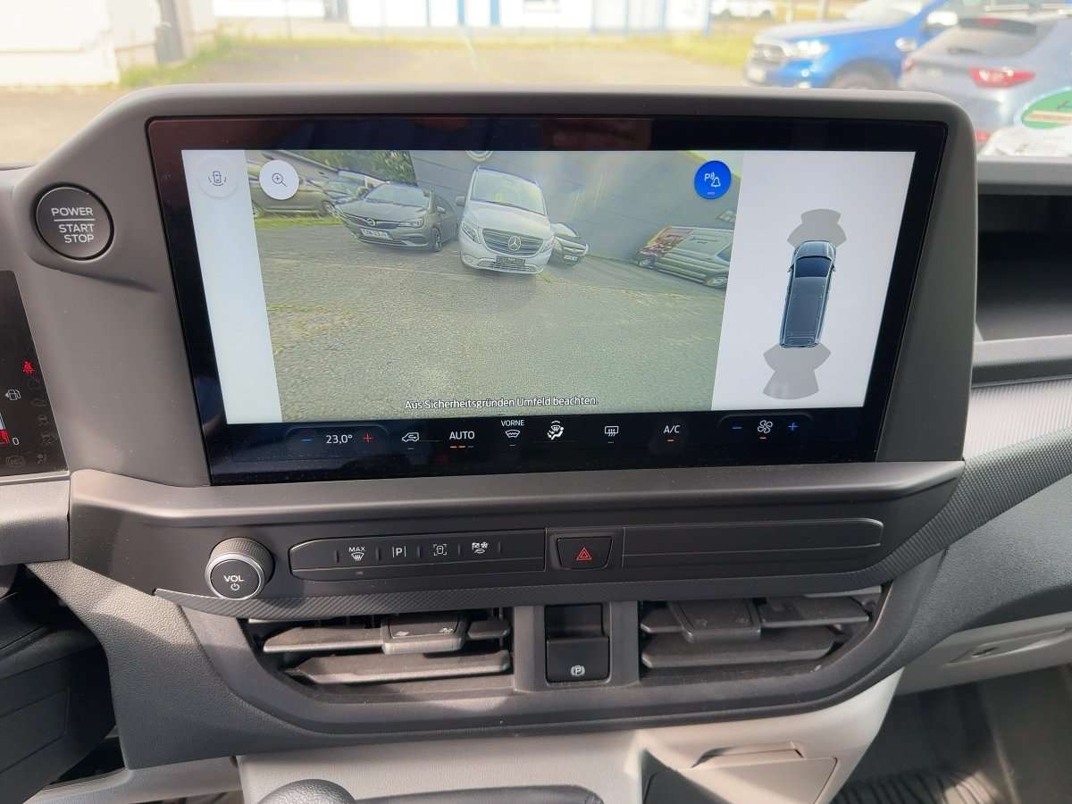 Fahrzeugbild eines Ford Transit Custom