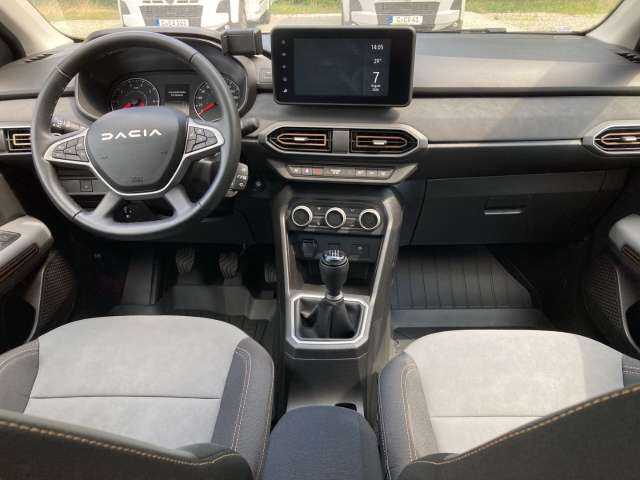 Fahrzeugbild eines Dacia Sandero