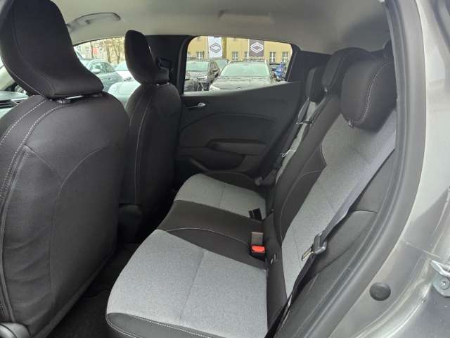 Fahrzeugbild eines Renault Clio