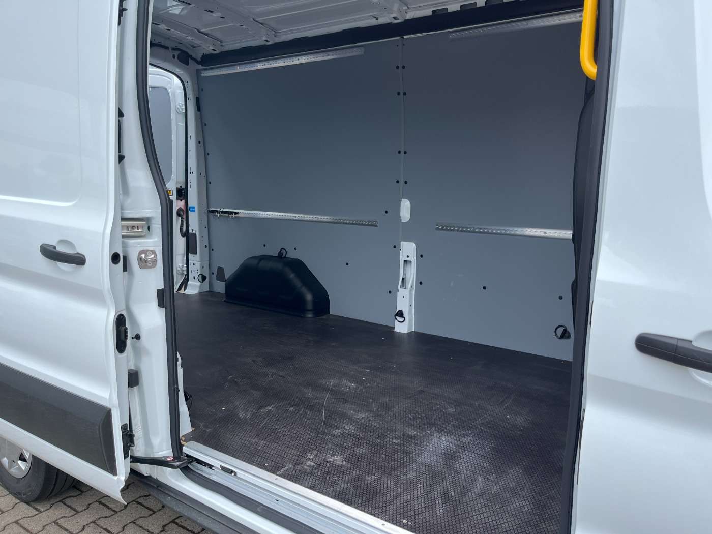 Fahrzeugbild eines Ford Transit