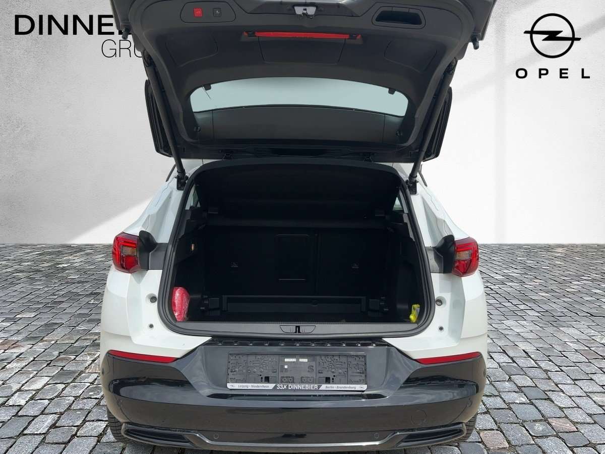 Fahrzeugbild eines Opel Grandland X