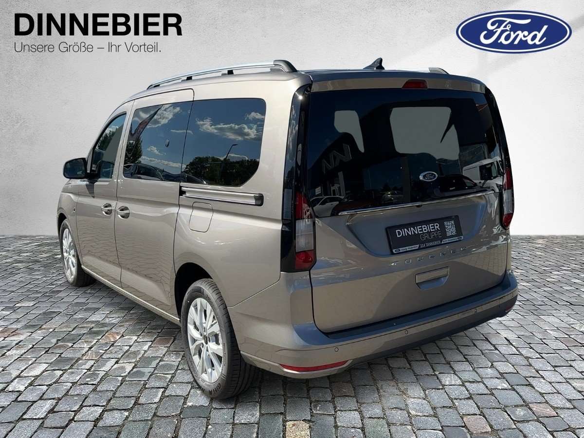 Fahrzeugbild eines Ford Grand Tourneo