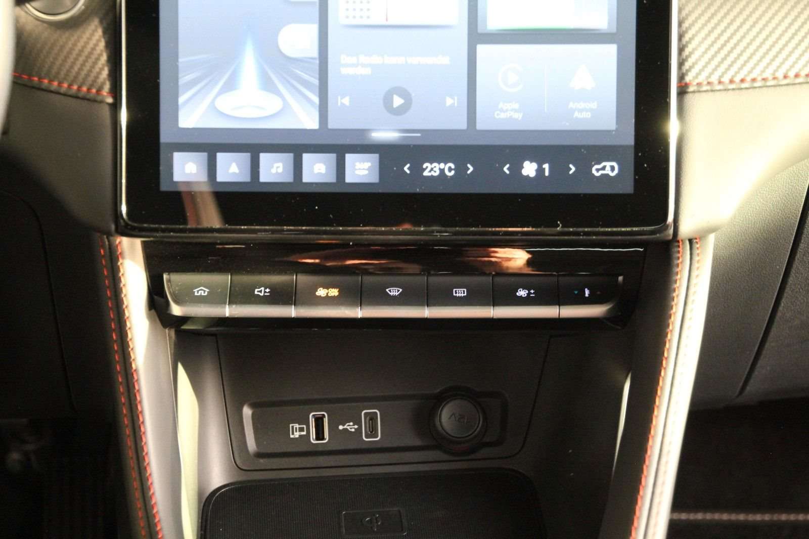 Fahrzeugbild eines MG ZS