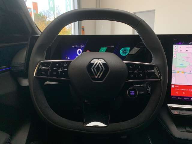 Fahrzeugbild eines Renault Scenic E-TECH
