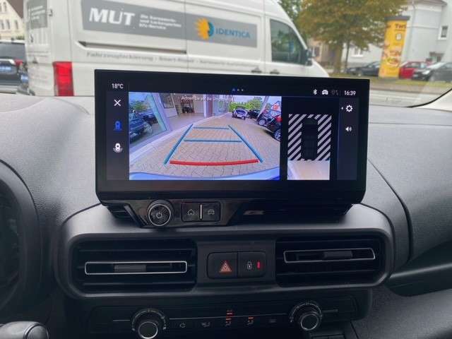 Fahrzeugbild eines Opel Combo