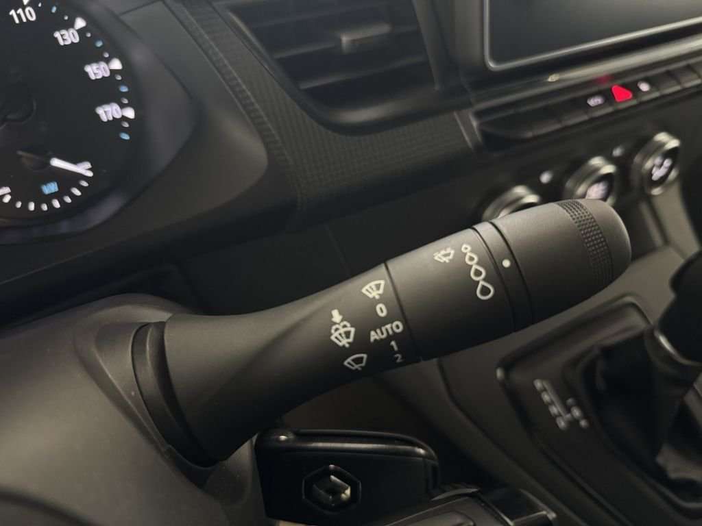 Fahrzeugbild eines Renault Kangoo E-TECH