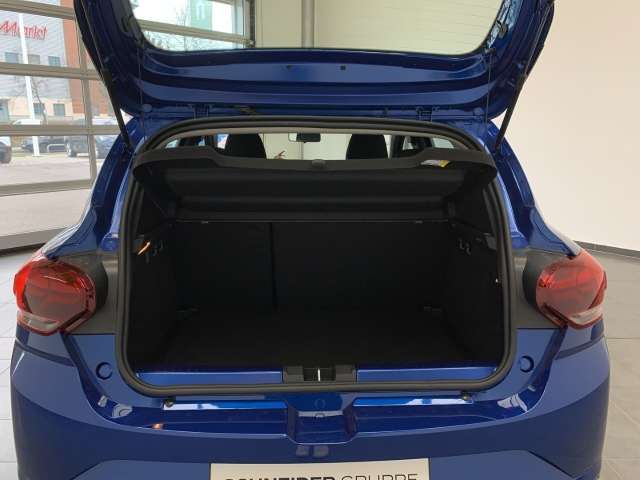 Fahrzeugbild eines Dacia Sandero