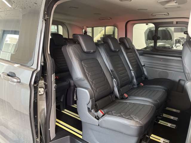 Fahrzeugbild eines Ford Tourneo Custom