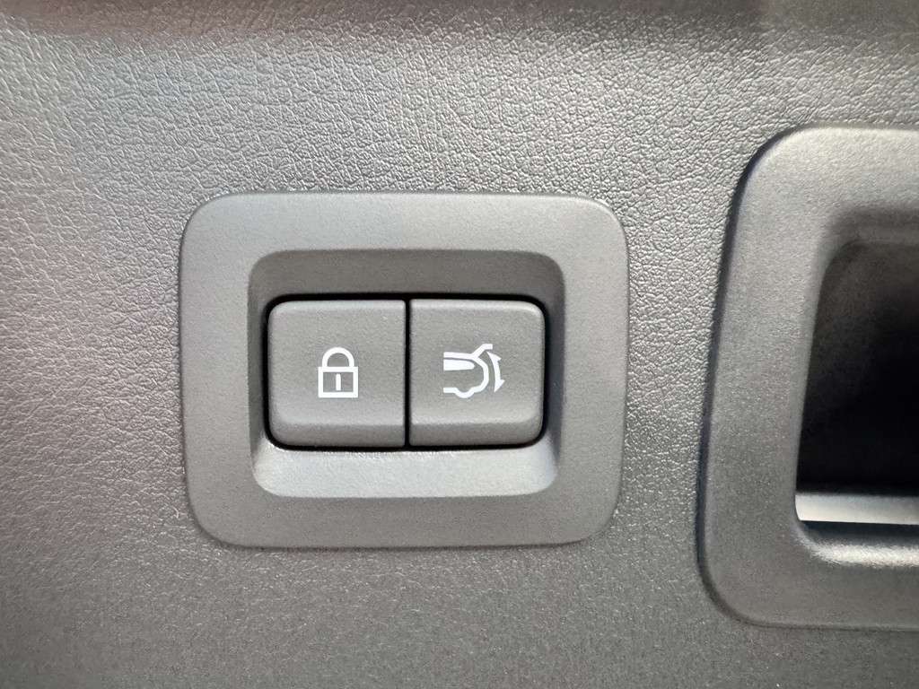 Fahrzeugbild eines Mazda CX-80