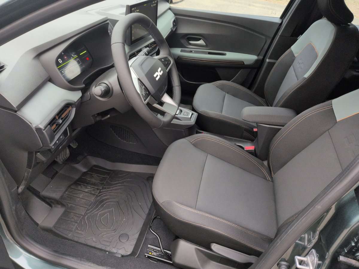Fahrzeugbild eines Dacia Sandero
