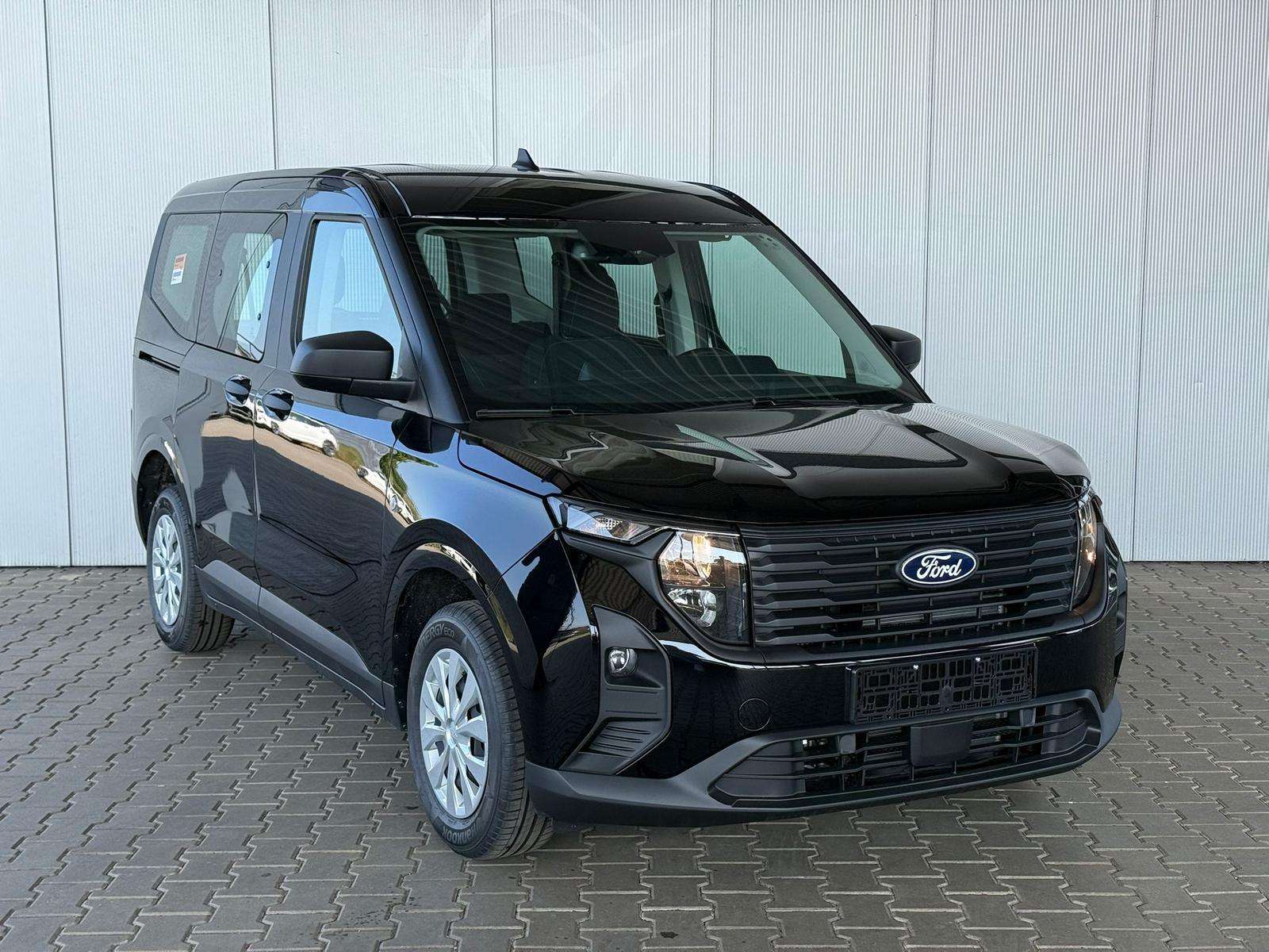 Fahrzeugbild eines Ford Tourneo Courier