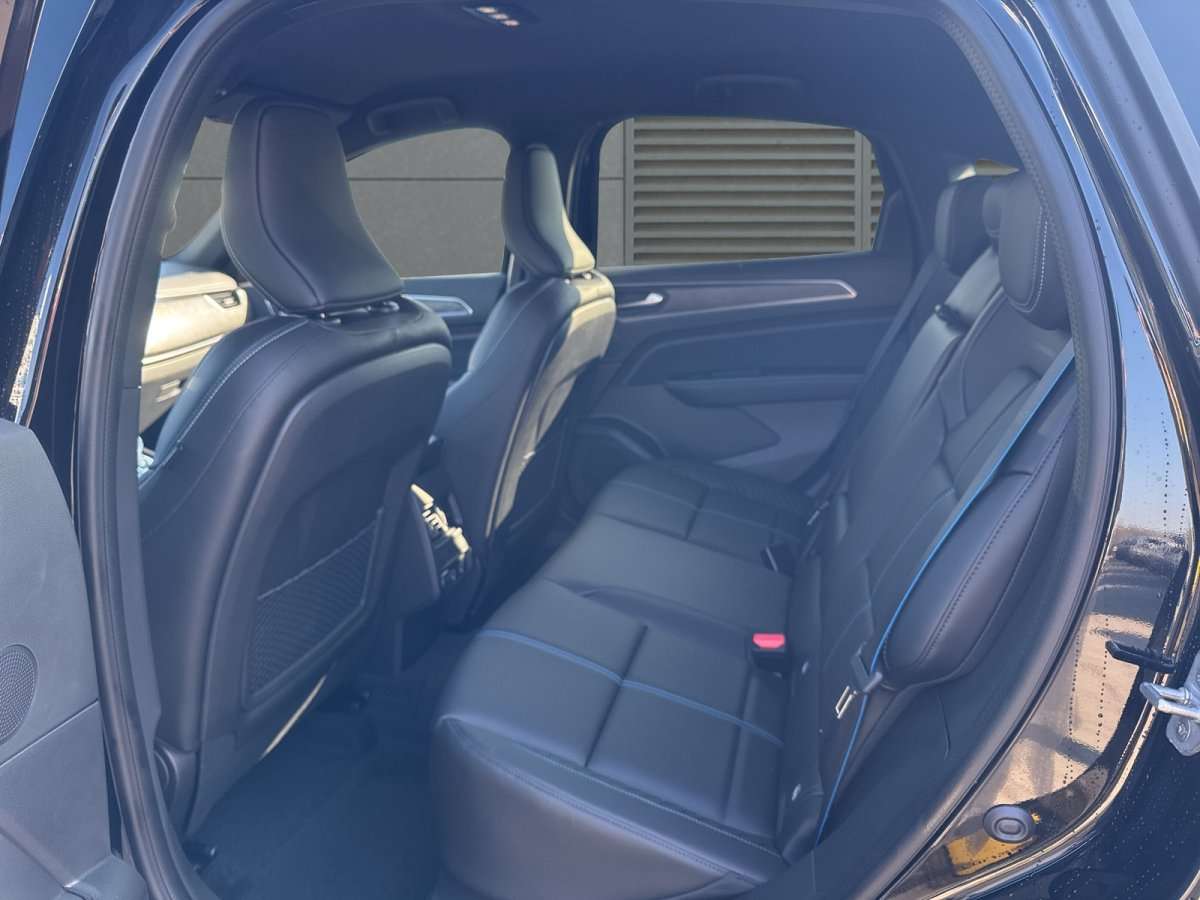 Fahrzeugbild eines Renault Arkana