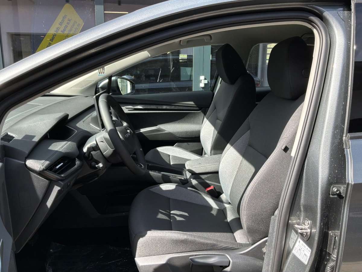 Fahrzeugbild eines Skoda ELROQ