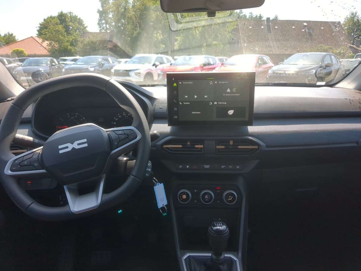 Fahrzeugbild eines Dacia Sandero