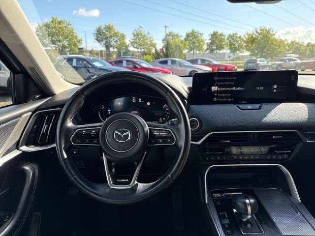 Fahrzeugbild eines Mazda CX-60