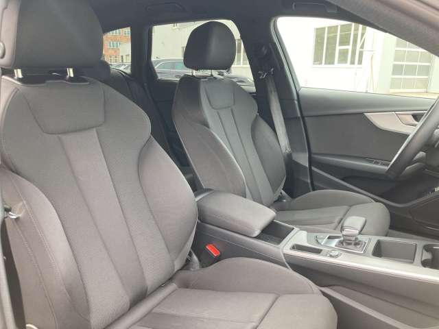 Fahrzeugbild eines Audi A4