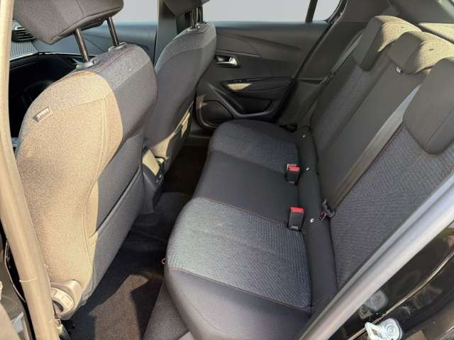 Fahrzeugbild eines Peugeot 208