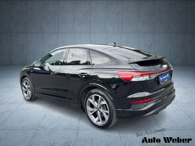 Fahrzeugbild eines Audi Q4 e-tron