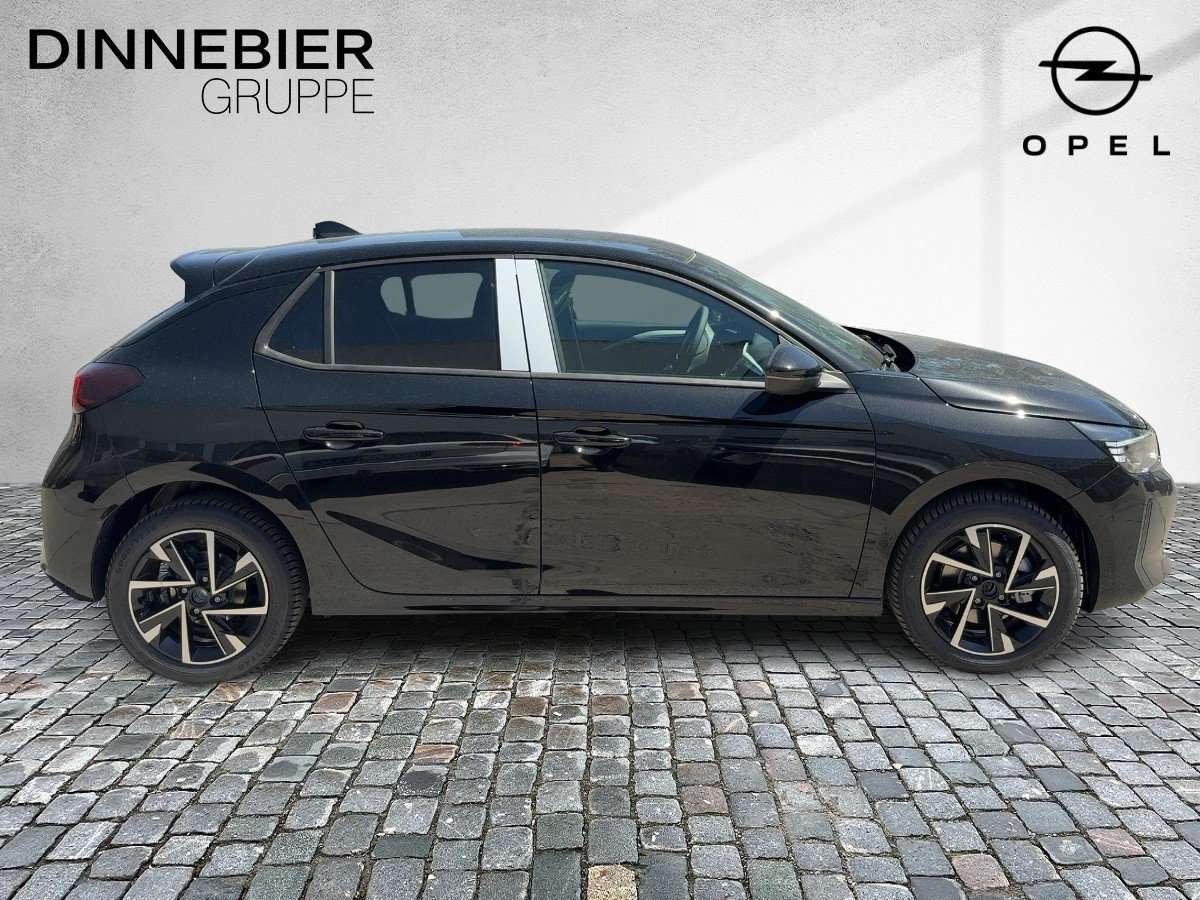 Fahrzeugbild eines Opel Corsa