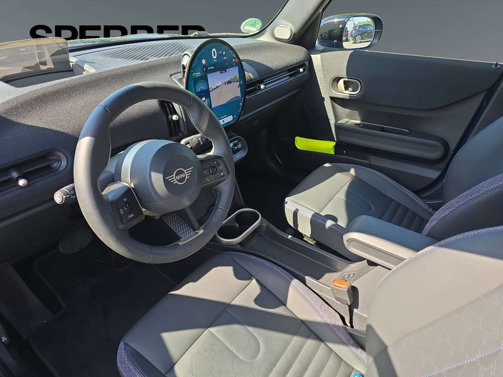 Fahrzeugbild eines MINI COOPER