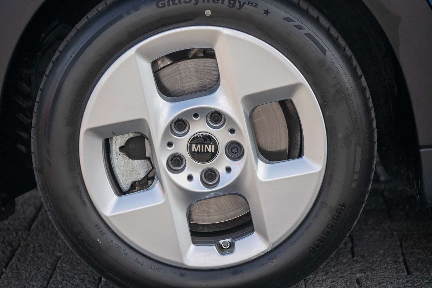 Fahrzeugbild eines MINI COOPER