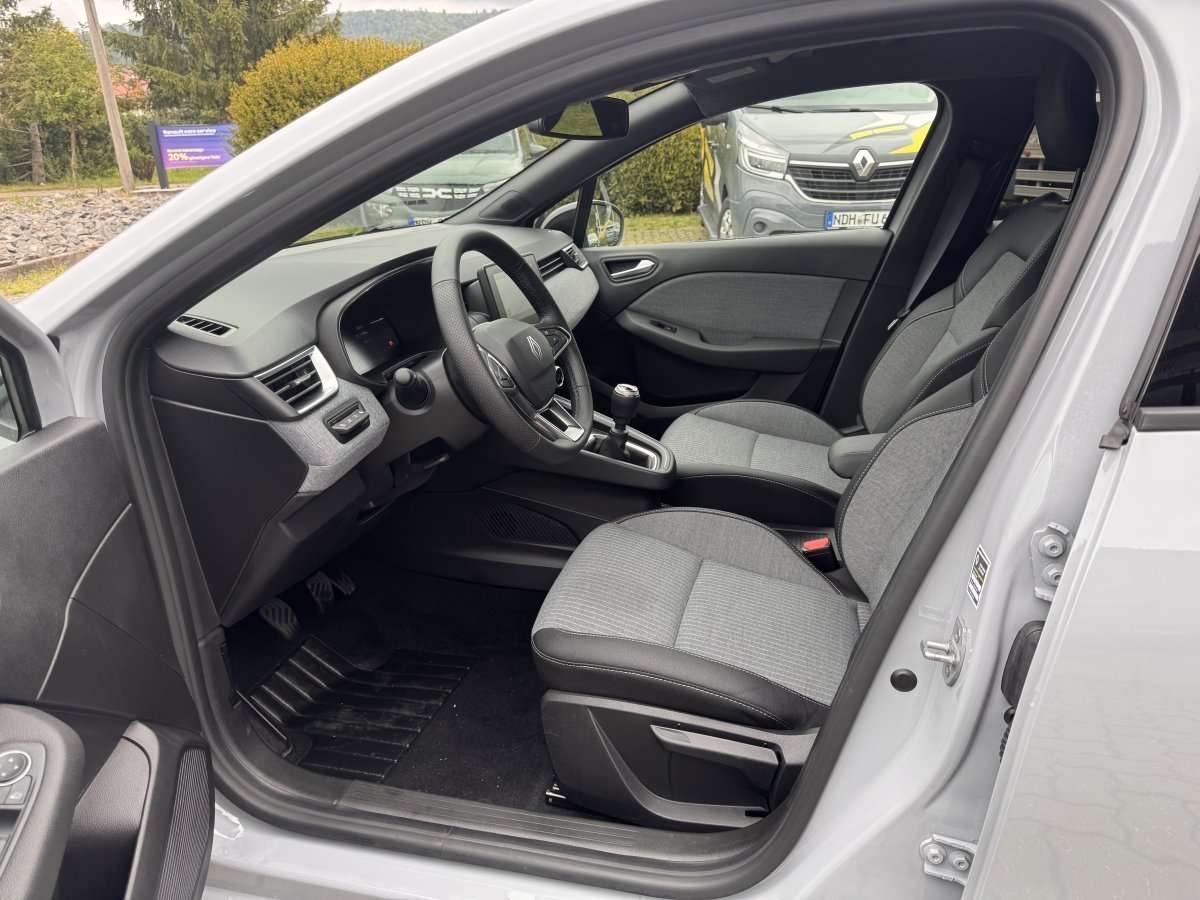 Fahrzeugbild eines Renault Clio