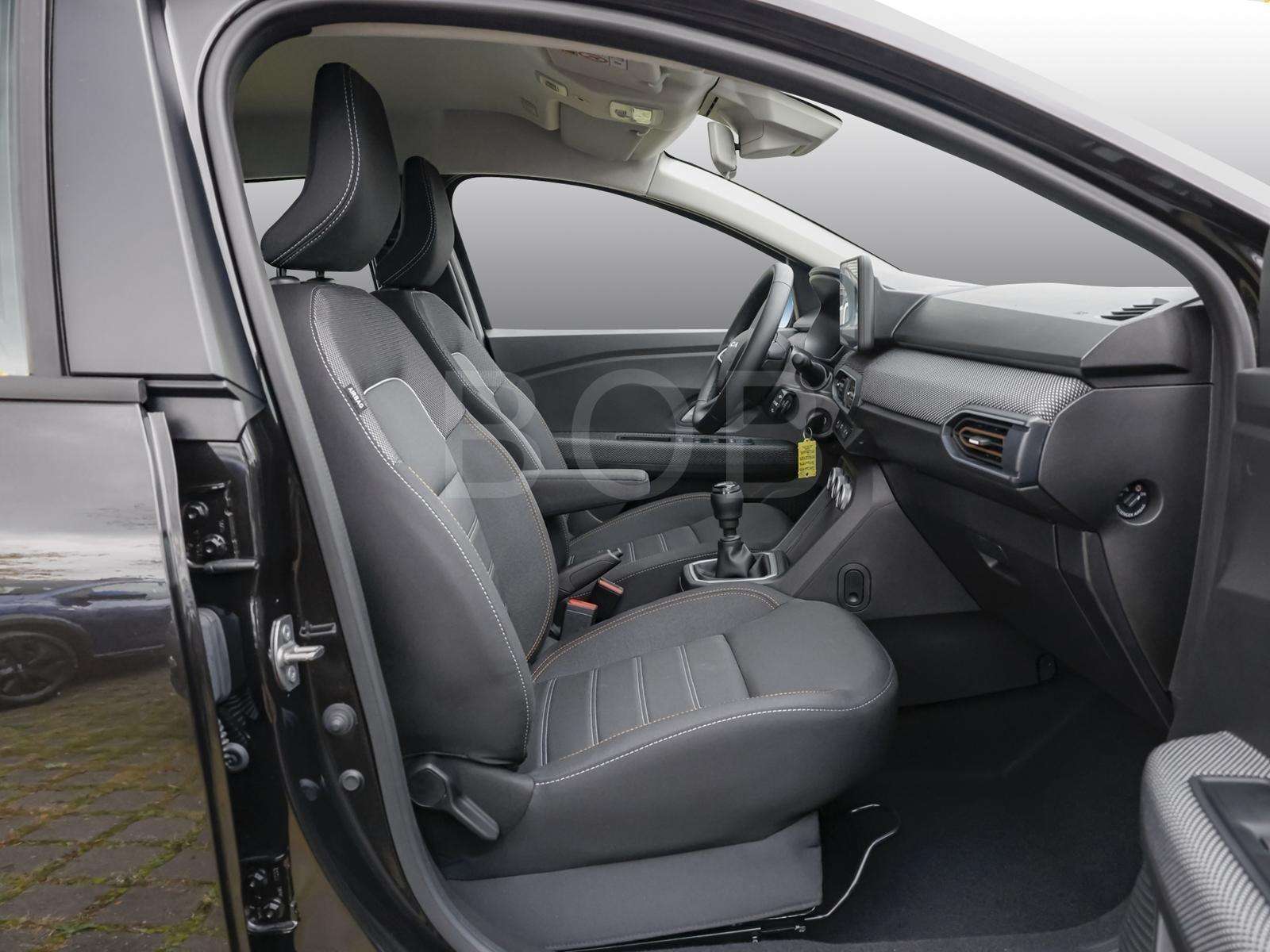 Fahrzeugbild eines Dacia Sandero