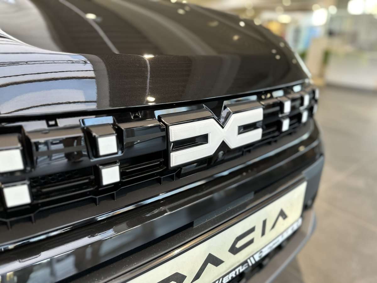 Fahrzeugbild eines Dacia Jogger