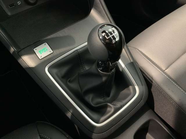 Fahrzeugbild eines MG ZS