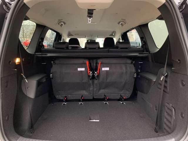 Fahrzeugbild eines Dacia Jogger