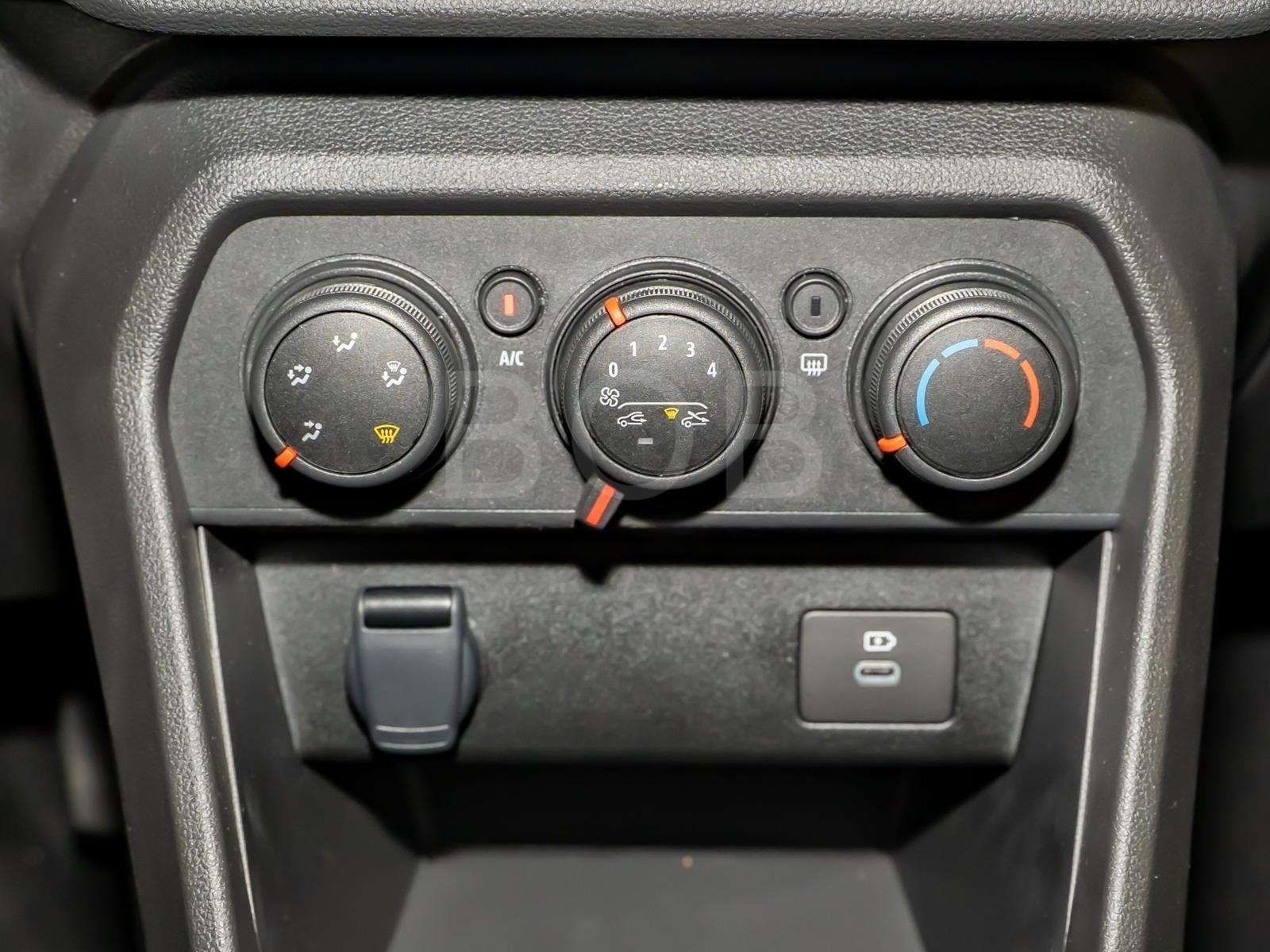 Fahrzeugbild eines Dacia Sandero