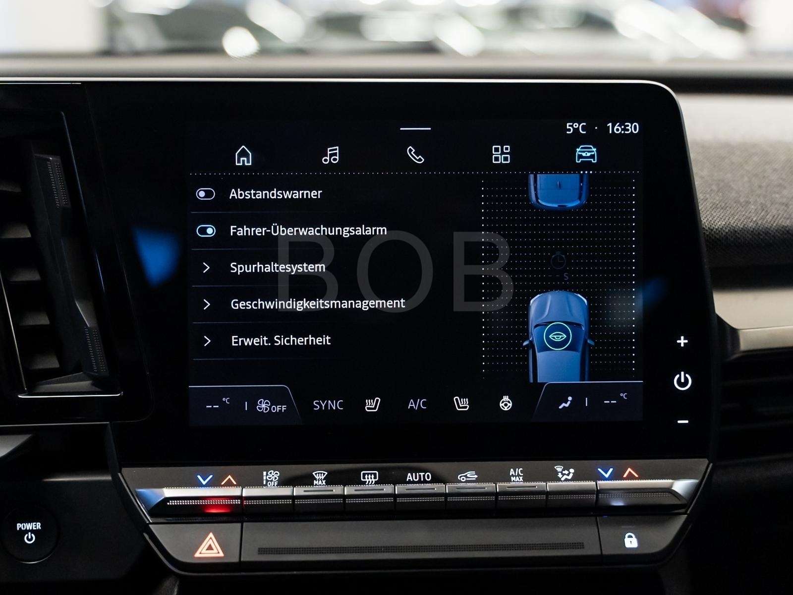 Fahrzeugbild eines Renault Megane E-TECH