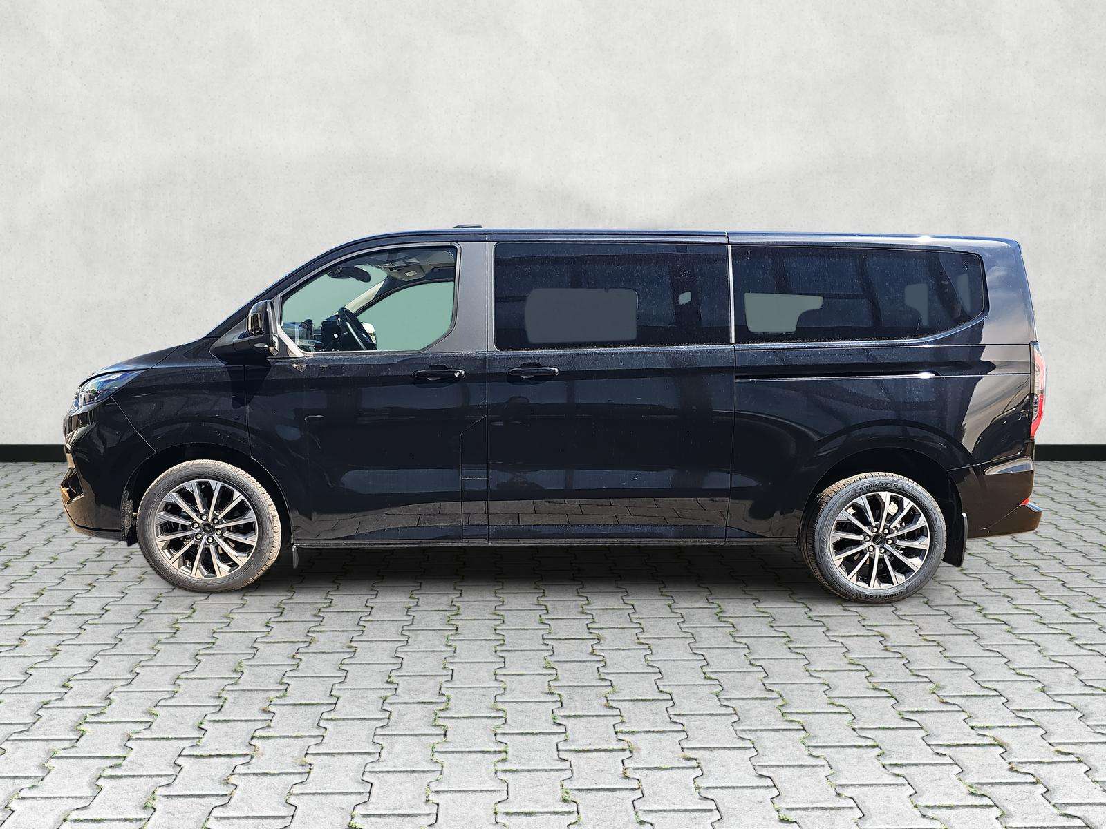 Fahrzeugbild eines Ford Tourneo Custom
