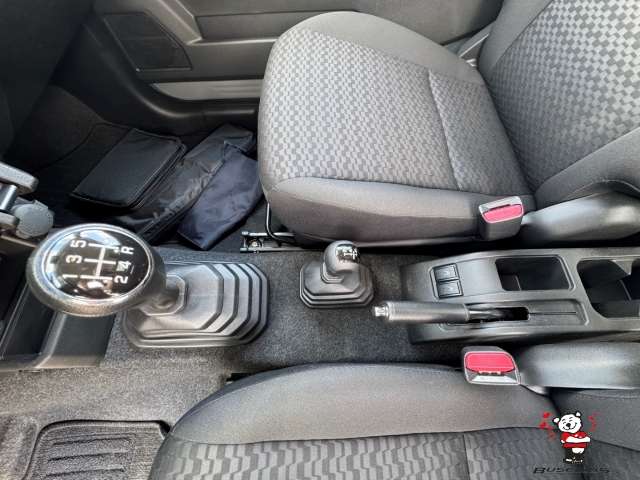Fahrzeugbild eines Suzuki Jimny