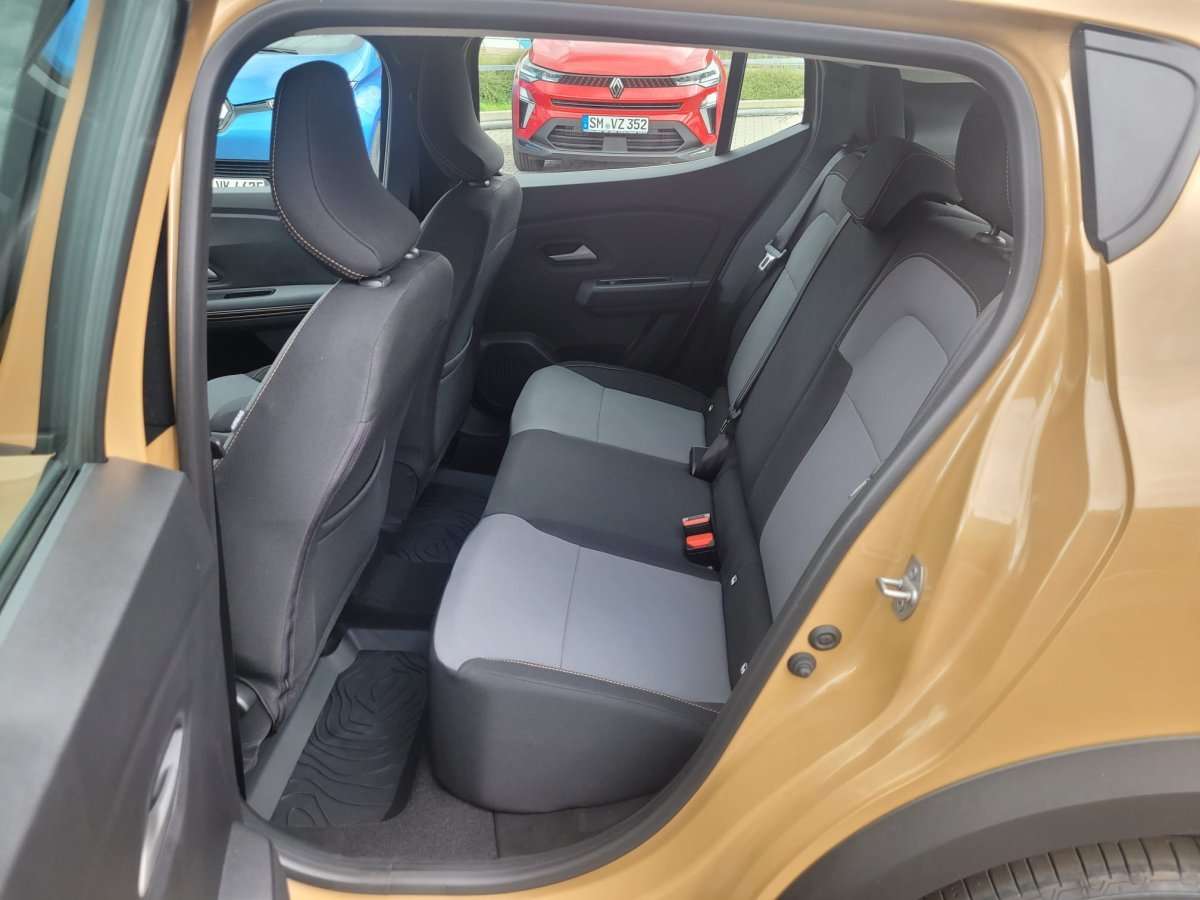 Fahrzeugbild eines Dacia Sandero