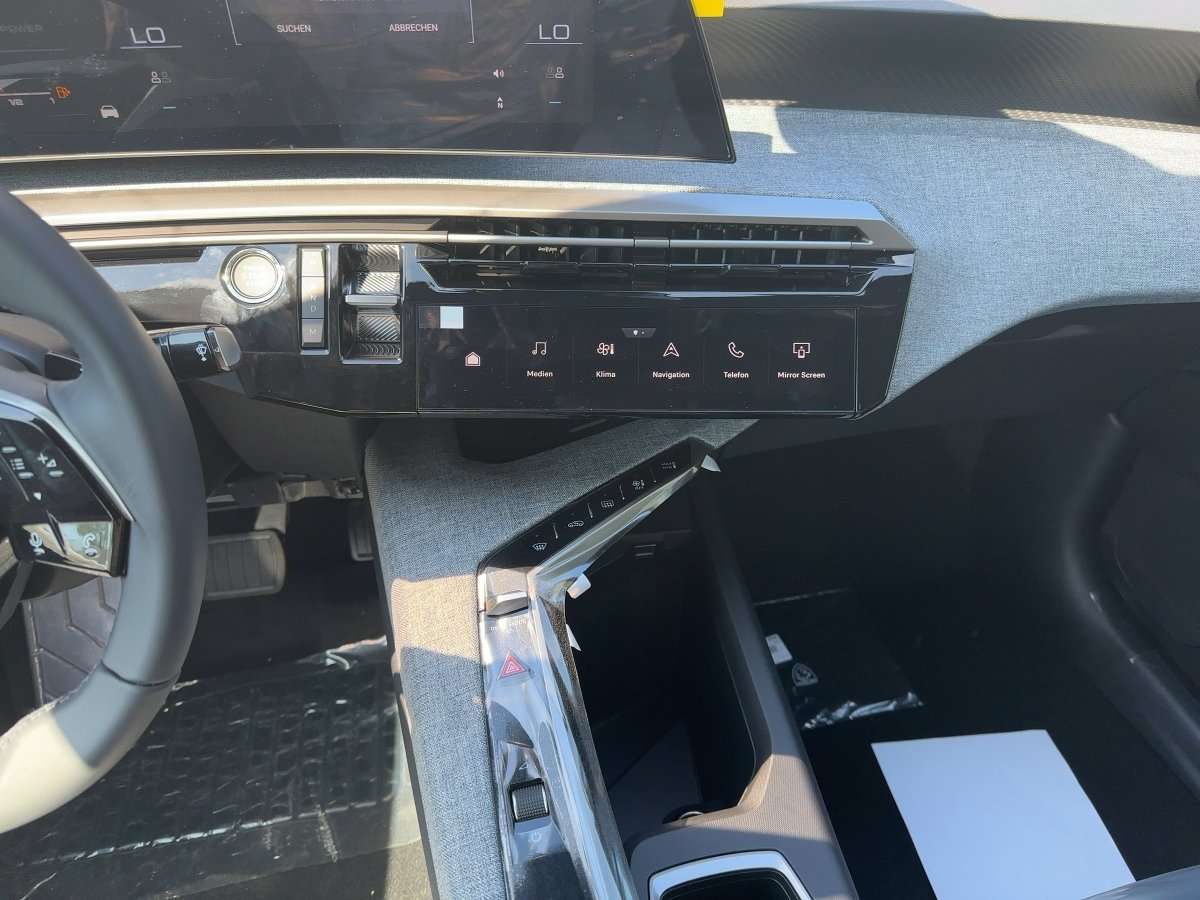 Fahrzeugbild eines Peugeot 3008
