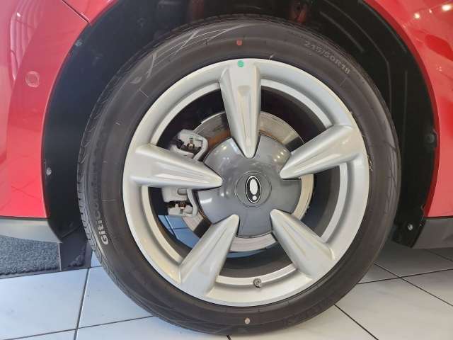 Fahrzeugbild eines GWM Ora 03