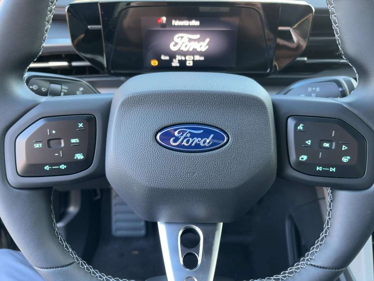 Fahrzeugbild eines Ford Capri