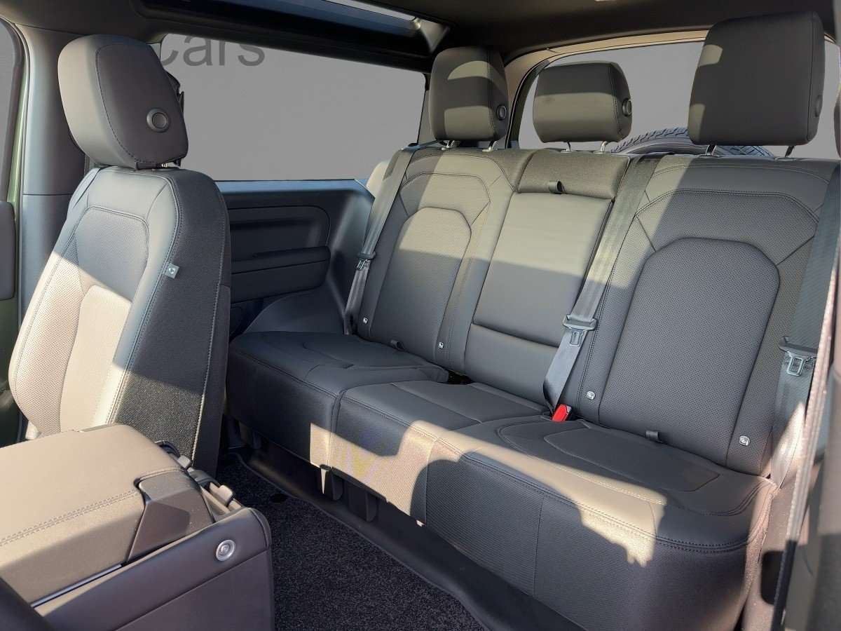 Fahrzeugbild eines Land Rover Defender