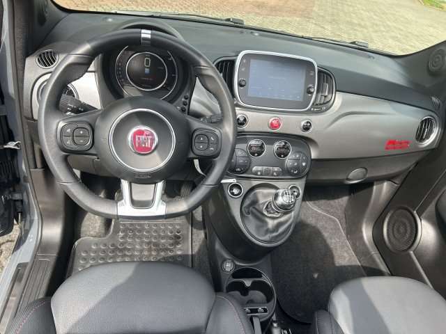 Fahrzeugbild eines Fiat 500