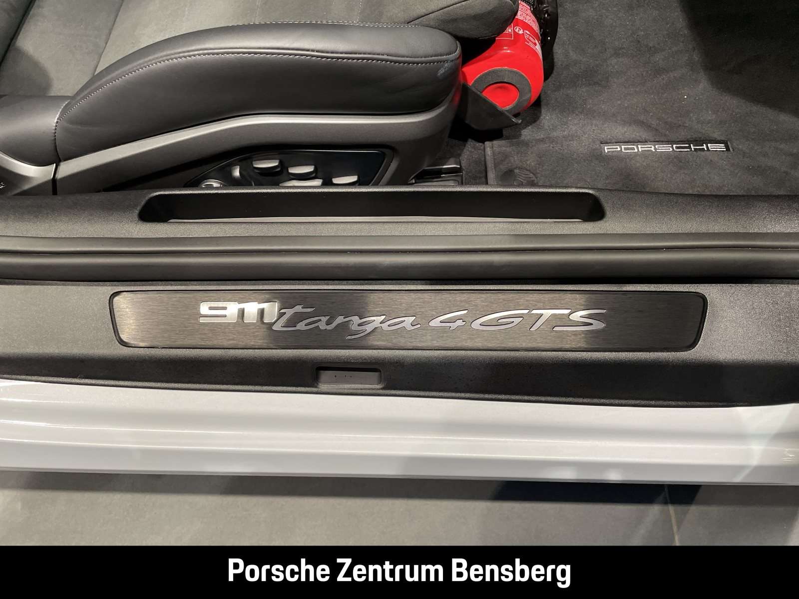 Fahrzeugbild eines Porsche 911