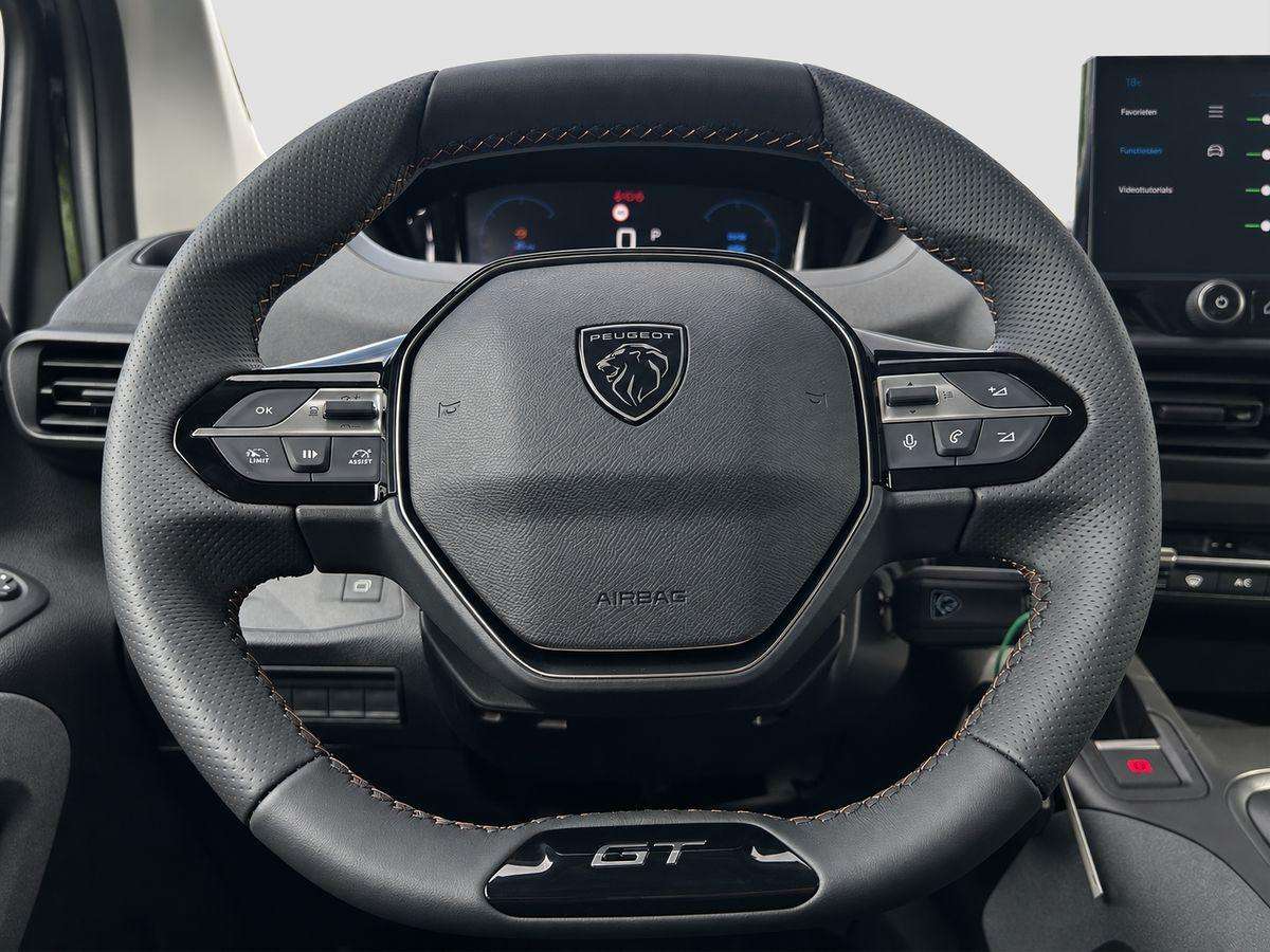 Fahrzeugbild eines Peugeot Rifter