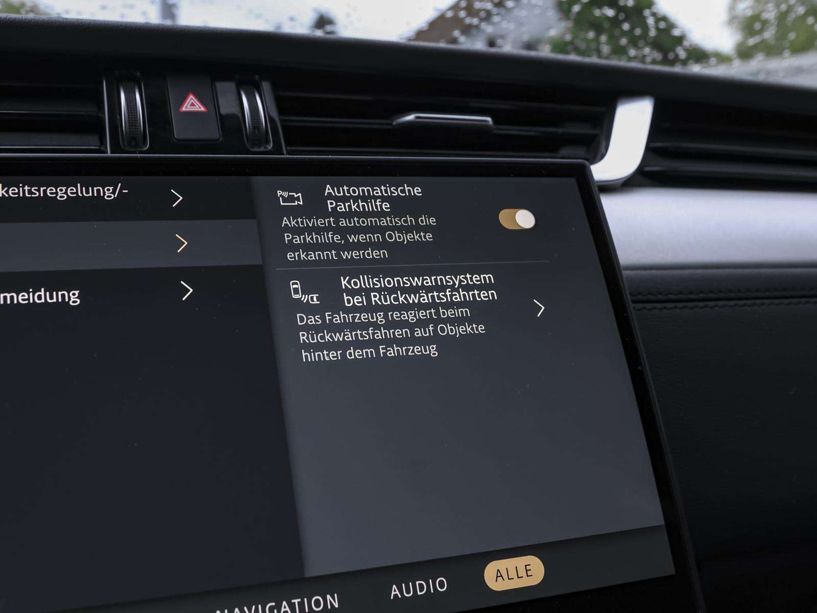 Fahrzeugbild eines Jaguar F-PACE