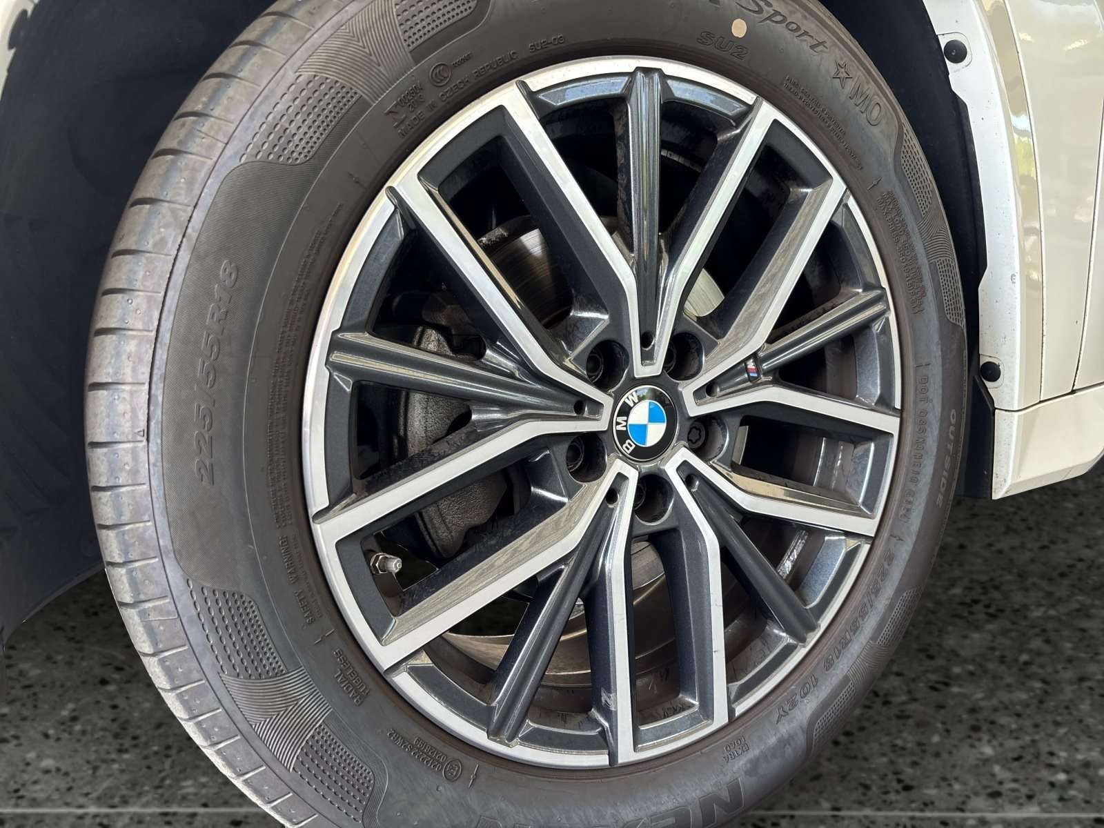 Fahrzeugbild eines BMW X1