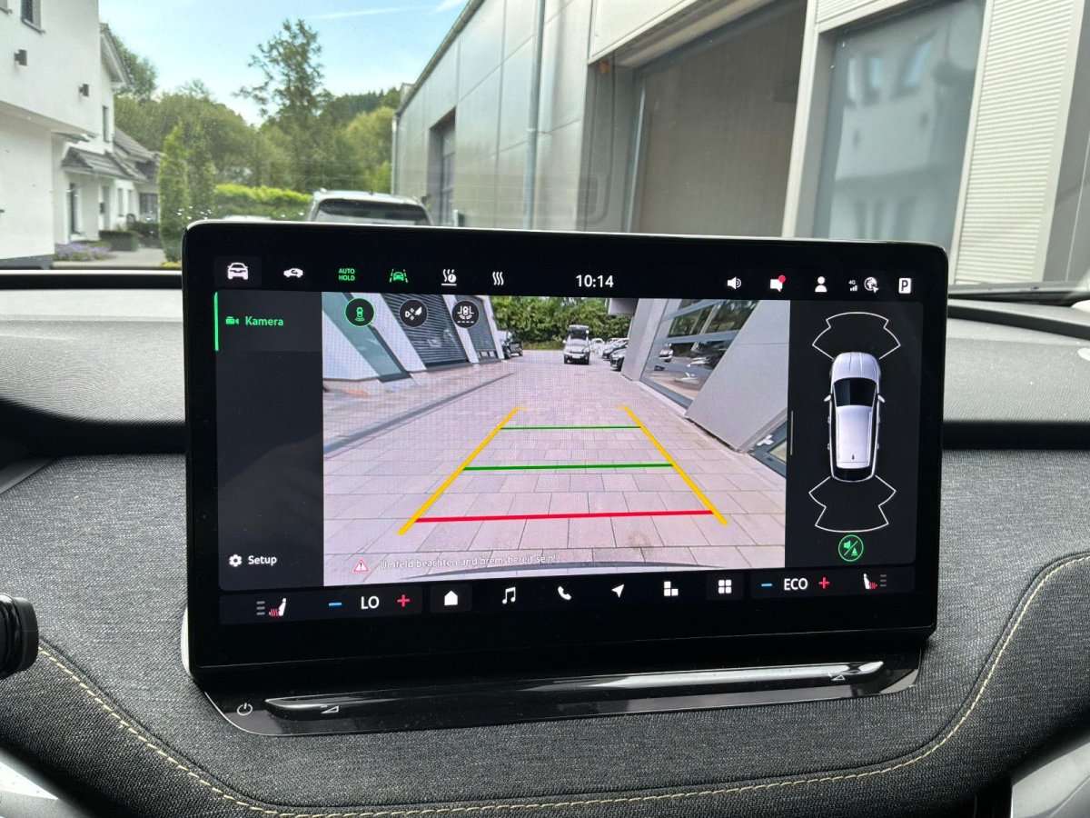 Fahrzeugbild eines Skoda ELROQ