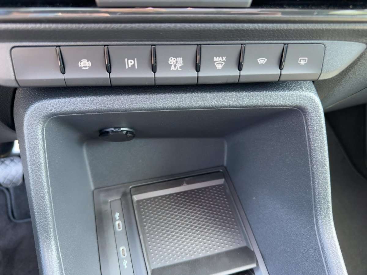 Fahrzeugbild eines Ford Tourneo Connect
