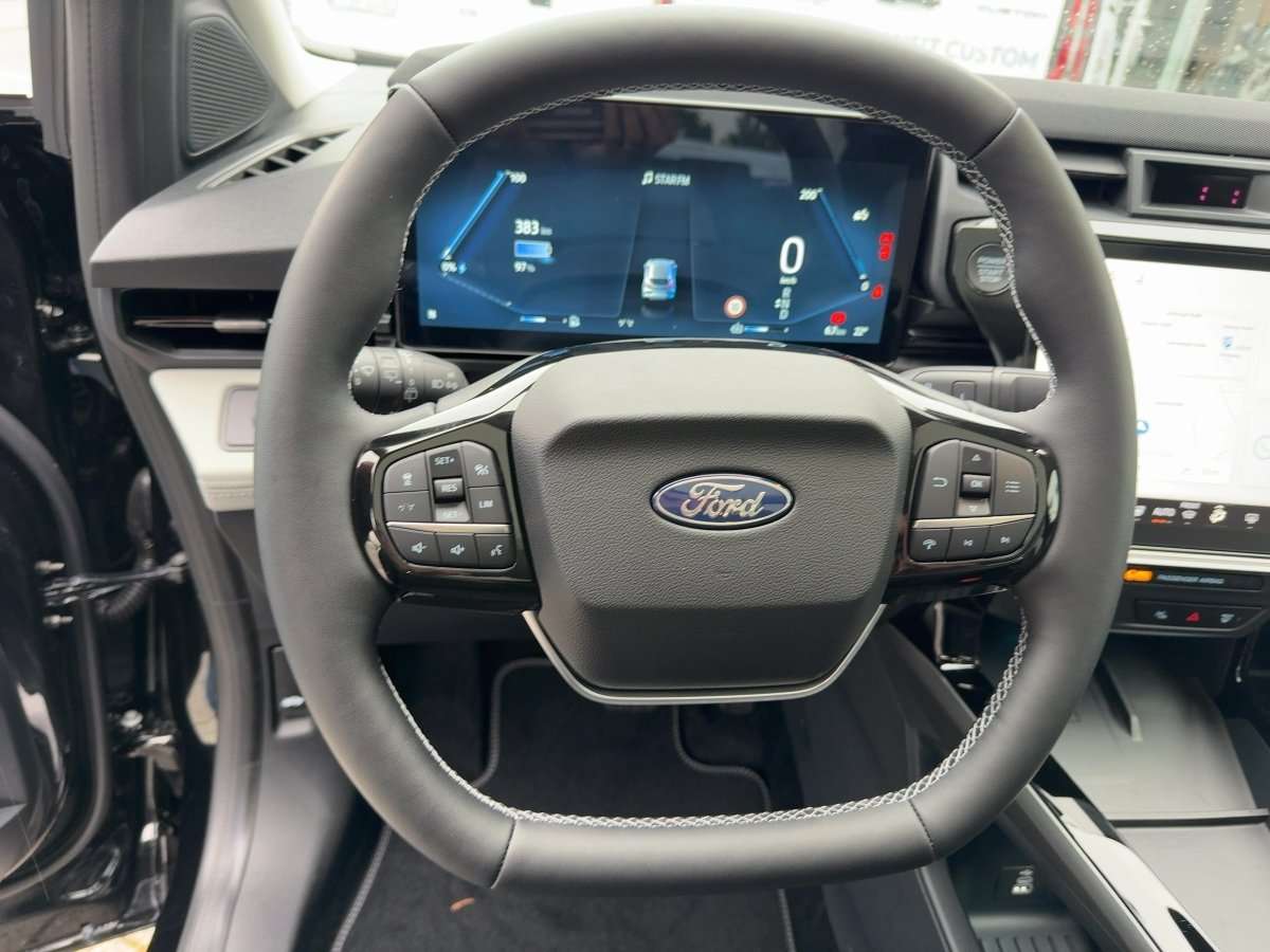 Fahrzeugbild eines Ford Puma Gen-E