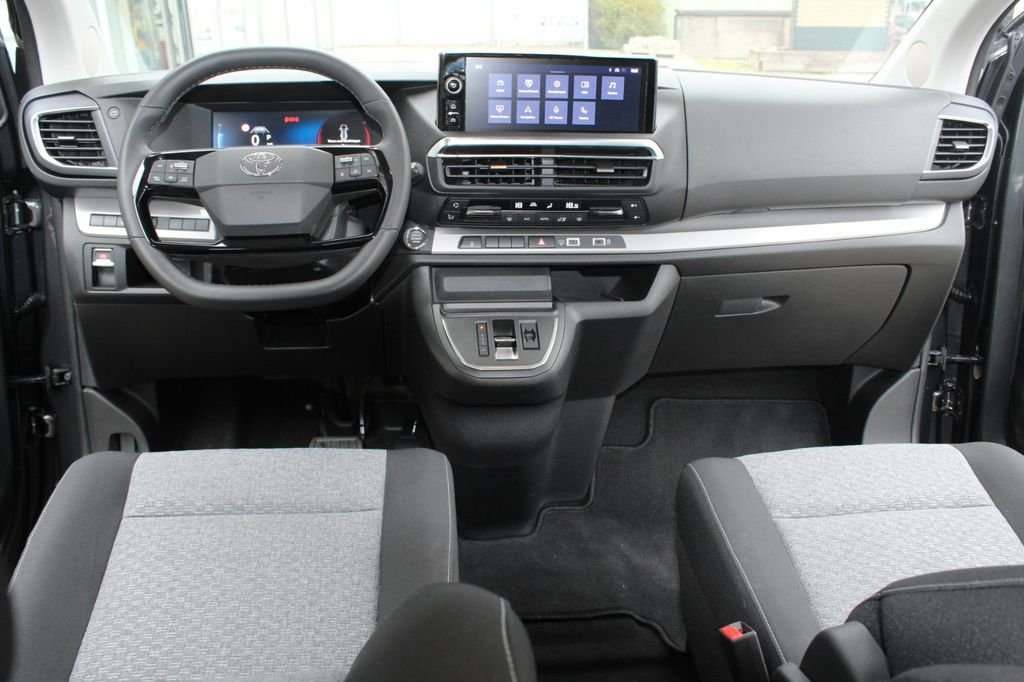 Fahrzeugbild eines Toyota Proace